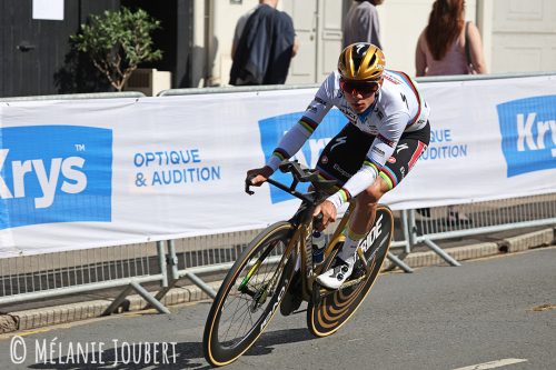 2K8A6041-copie