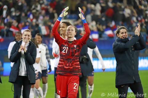 Foot féminin FRANCE-BRESIL