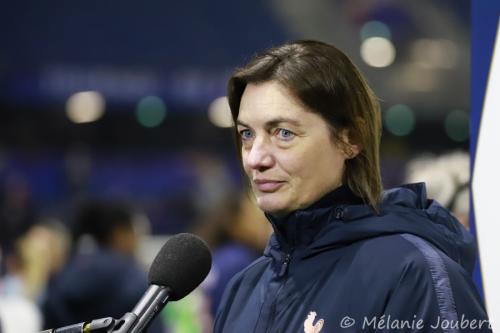 Foot féminin FRANCE-PAYS-BAS